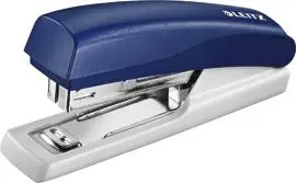 Spenjač Leitz 5517 spenja do 10 listov mini namizni moder Spenjač Leitz 5517 spenja do 10 listov mini namizni moder