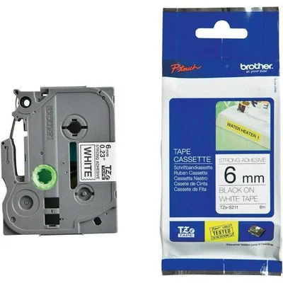 Trak BROTHER 6mm črn izpis na belem traku strong adhesiv - TZES211 Trak BROTHER 6mm črn izpis na belem traku strong adhesiv - TZES211